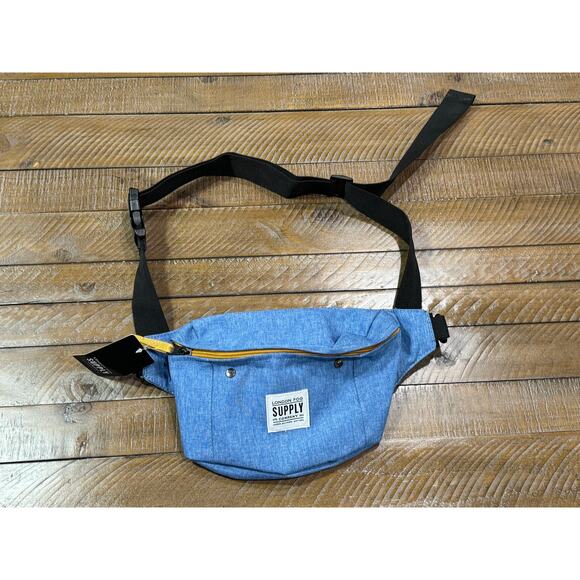 London Fog Hipsack - Denim - Fanny Pack - Belt Bag - NWT - Picture 1 of 7